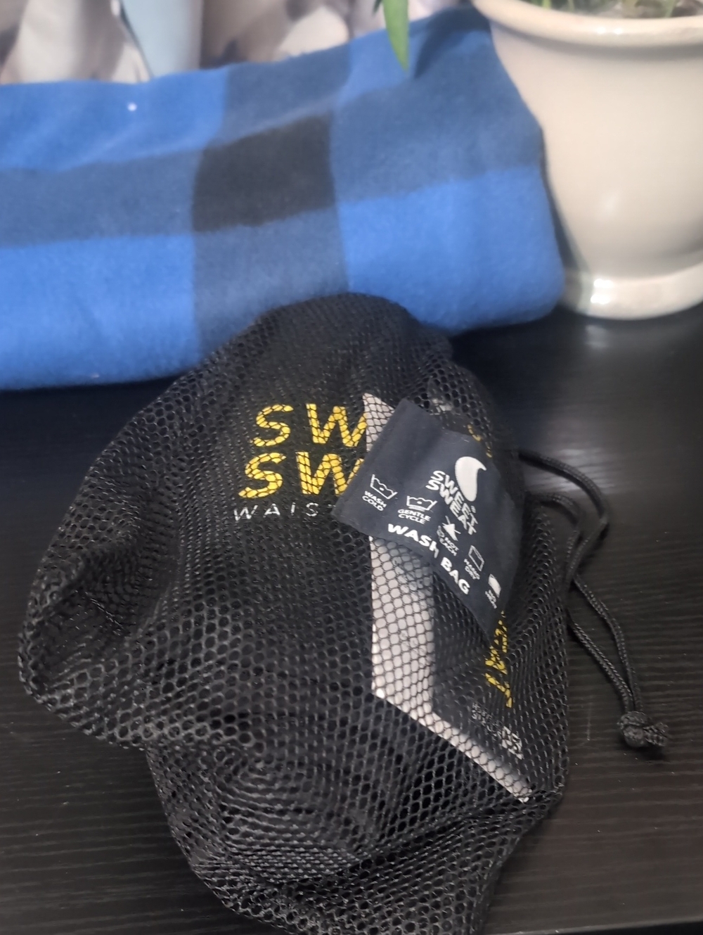 SWIM SWEAT Waist Trimmer Black Mesh Wash Bag